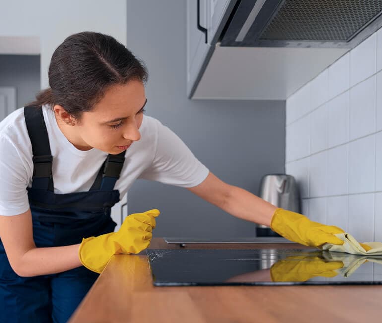 Kitchen Cleaning